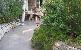 Barko Apartment And Rooms